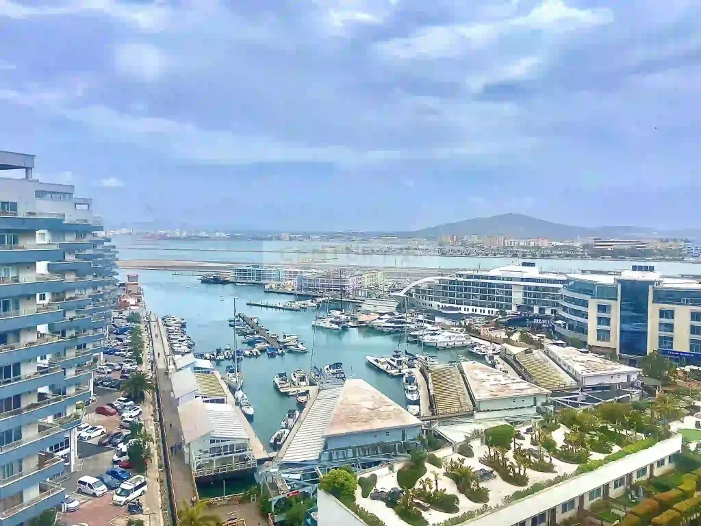 Properties for sale in Ocean Village Gibraltar - 2-Bedroom Apartment to let in Imperial Ocean Plaza, Gibraltar
